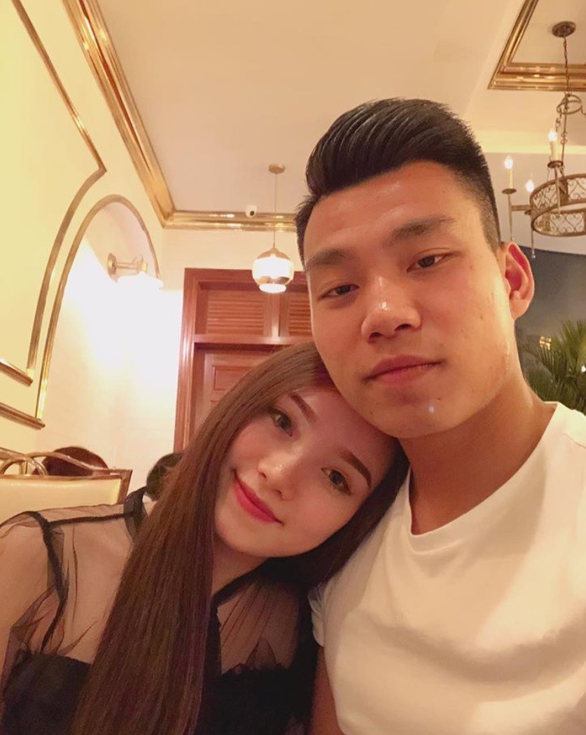 Tết của U23: Người khoe ảnh lãng mạn với bạn gái, người vui vẻ sum họp bên gia đình